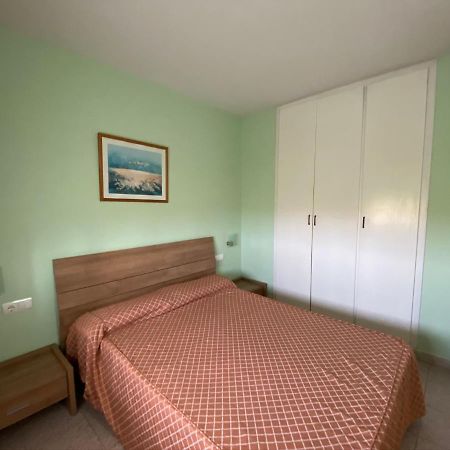 Apartamento Cerca De Playa سالو المظهر الخارجي الصورة